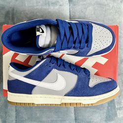 Nike Dunk Low SE ( Size 8M)