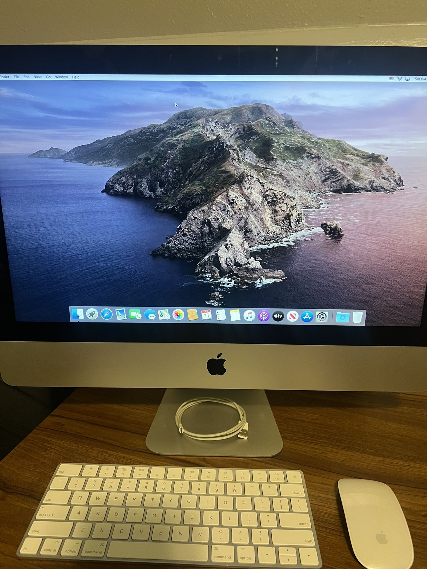2013 iMac W/ Mouse And Keyboard