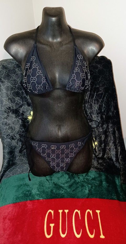 Fau🪢 Bikini