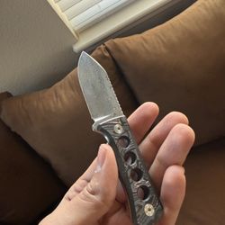 QSP Canary Damascus Fixed Blade