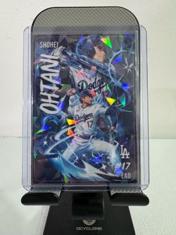 SHOHEI OHTANI 2026 ULTRA VIOLET ANIME FAN ART REFRACTOR CRACKED-ICE MINT