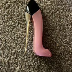 Caralina Herrera Perfume 