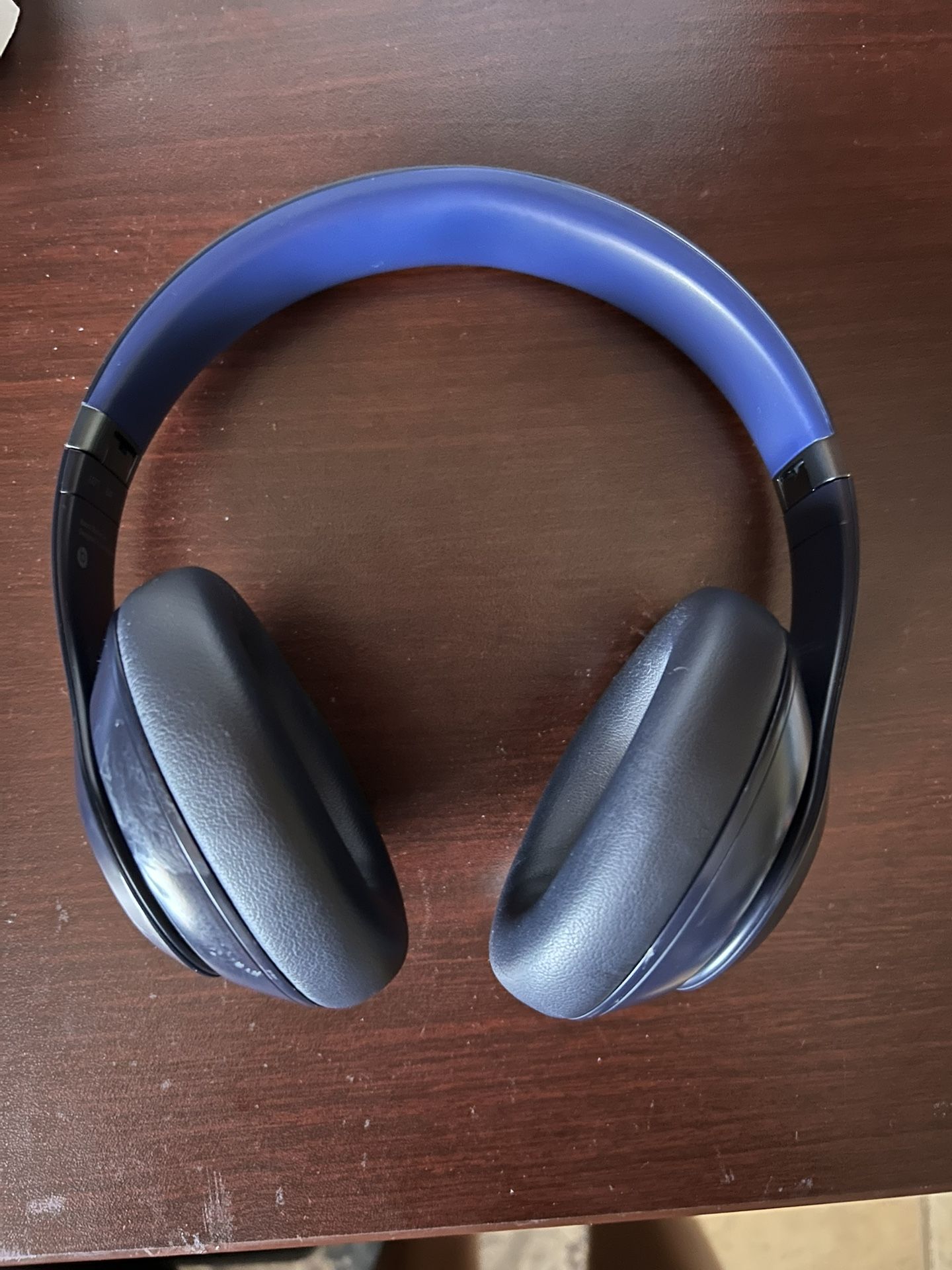 Blue Beats studio pro [Good condition]
