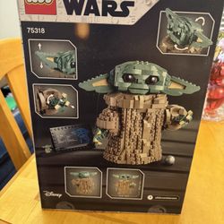 LEGO Star Wars: Yoda 75318 - Retired - New Factory Sealed