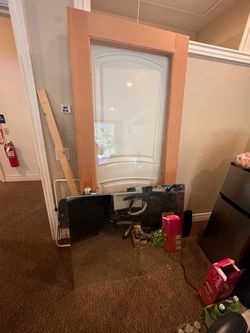 Door and 2 small mirrors
