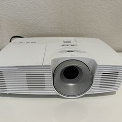 Acer projector H5380BD