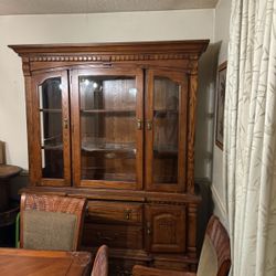 100% Real Oak Hutch, a GREAT CONDITION!!!!
