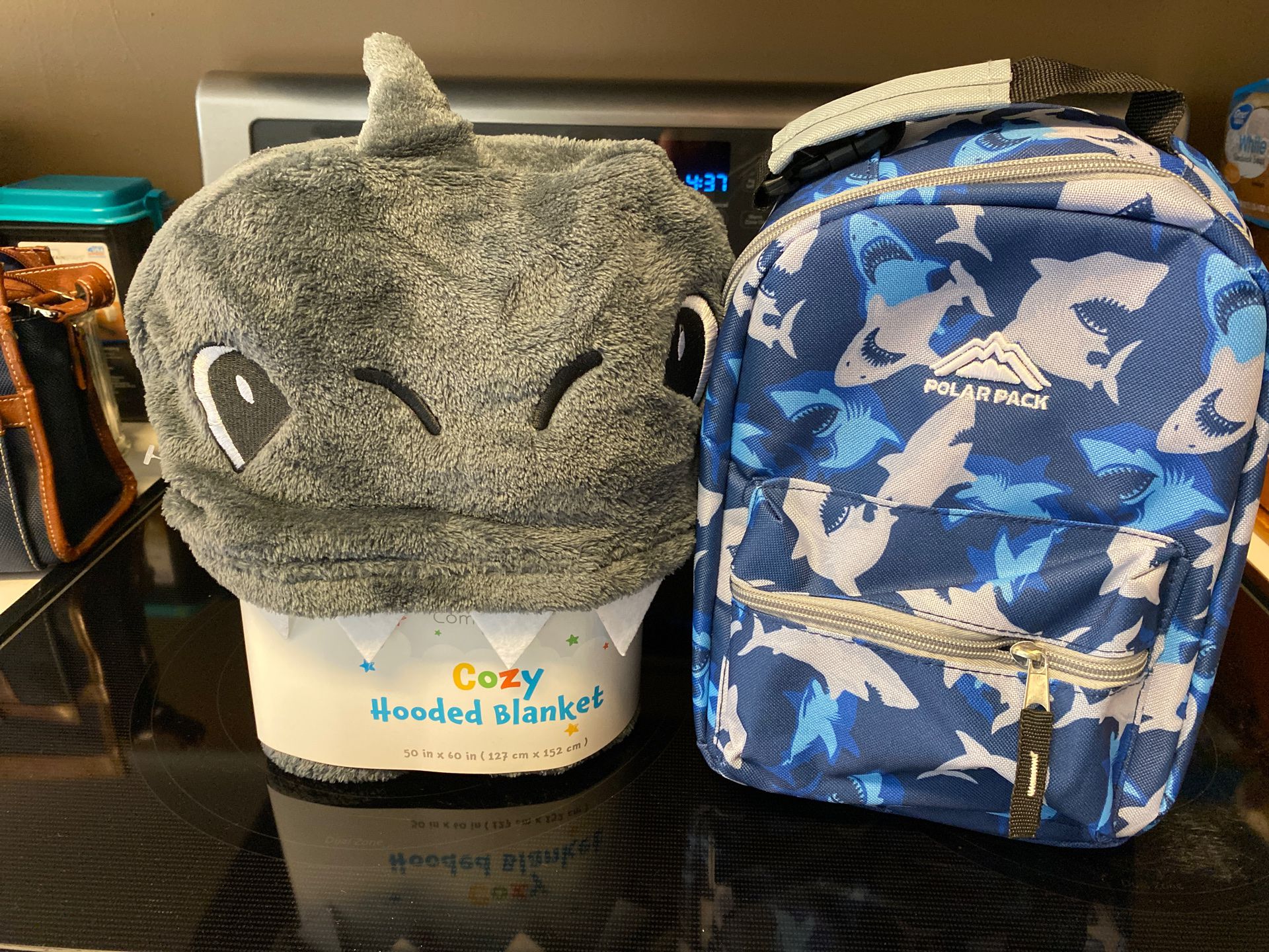 Shark hooded blanket/lunch box bundle