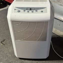 Maytag 45 Pint Dehumidifier - Good, Working Cond. - Marietta, Pa Pick Up