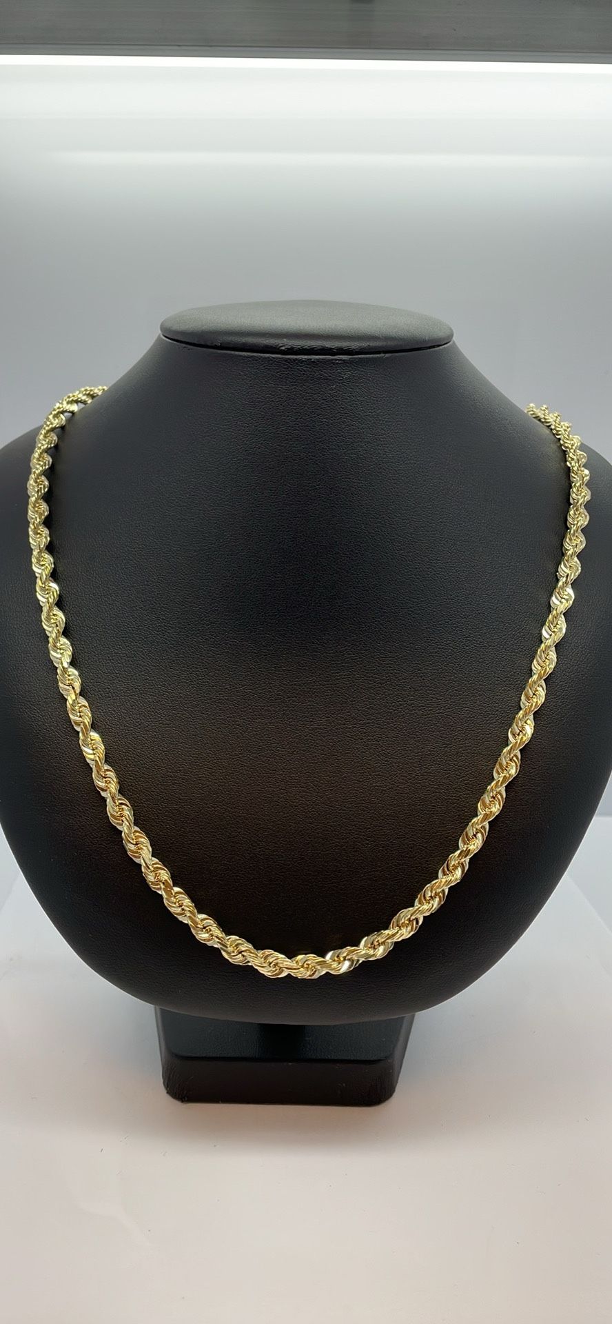 14 K Gold Rope Chain. New.