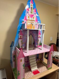 Reversible Wooden Dollhouse