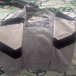 2 Nike sweaters