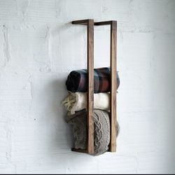 Blanket Wall Rack 