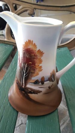 Porcelain Coffee/ tea pot