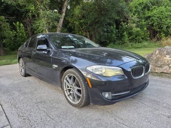 2011 BMW 550i