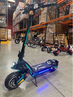 Dual-motor electric scooter