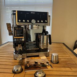 Ninja Luxe Cafe Pro - 4 In 1 Espresso coffee’s 