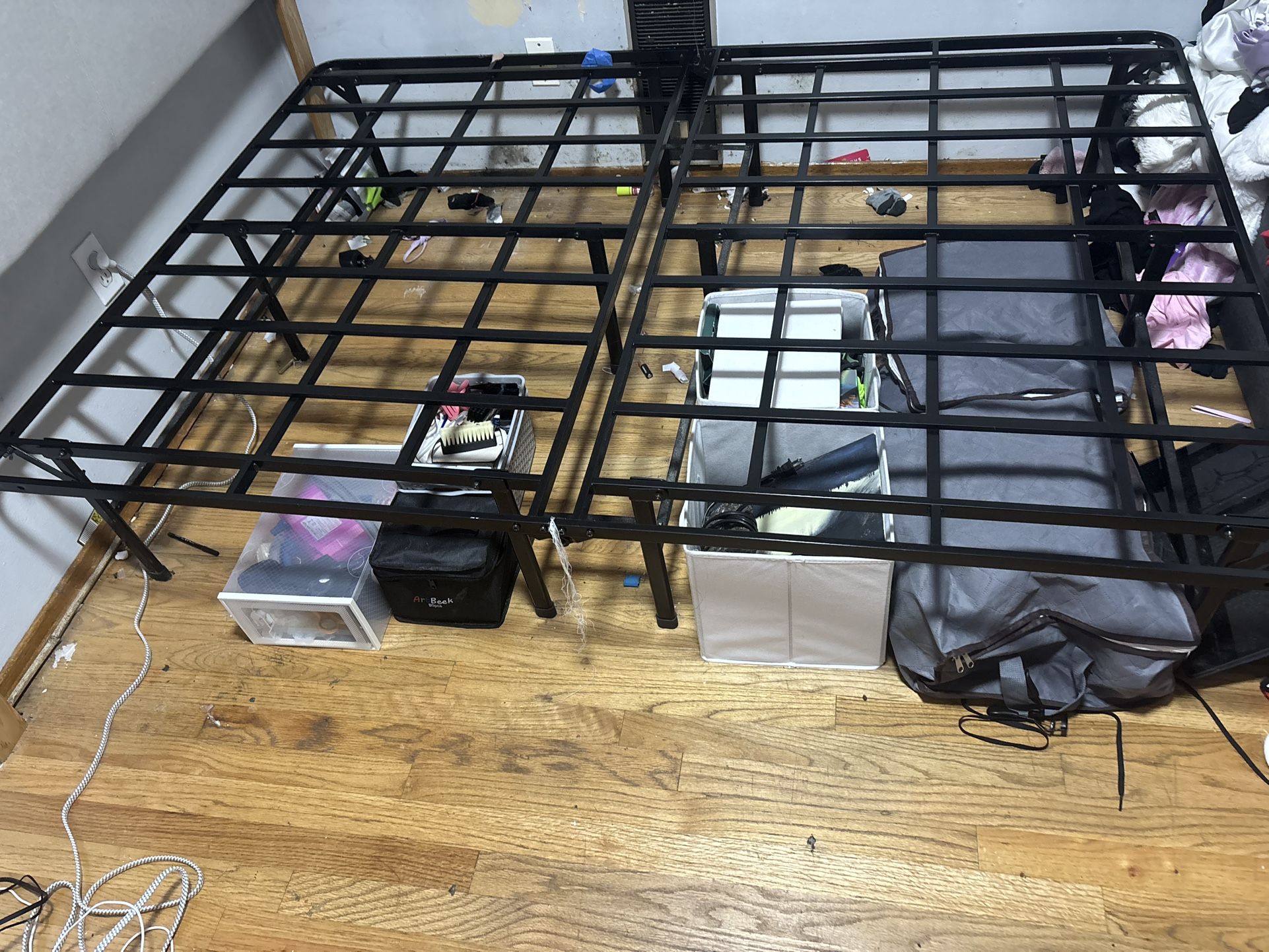 Full Size Metal Bed Frame 