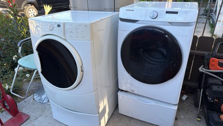 Washer and gas dryer