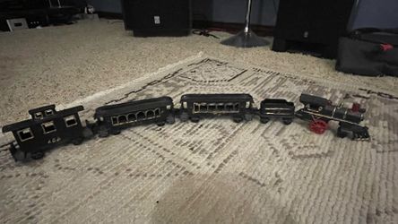 VINTAGE Cast Iron Train Set.  Engine, Pullman, Caboose, Coal Tender
