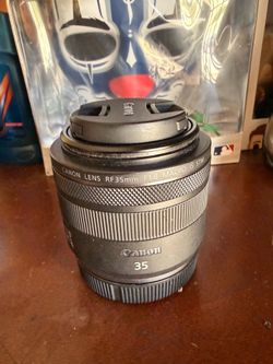Canon RF 35mm F1.8 Macro IS STM lens mint condition