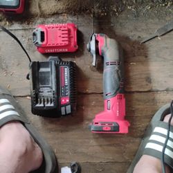 Craftsman Adjustable Speed Fine Saw / Multi tool