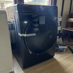 Brand New Samsung Electric Dryer