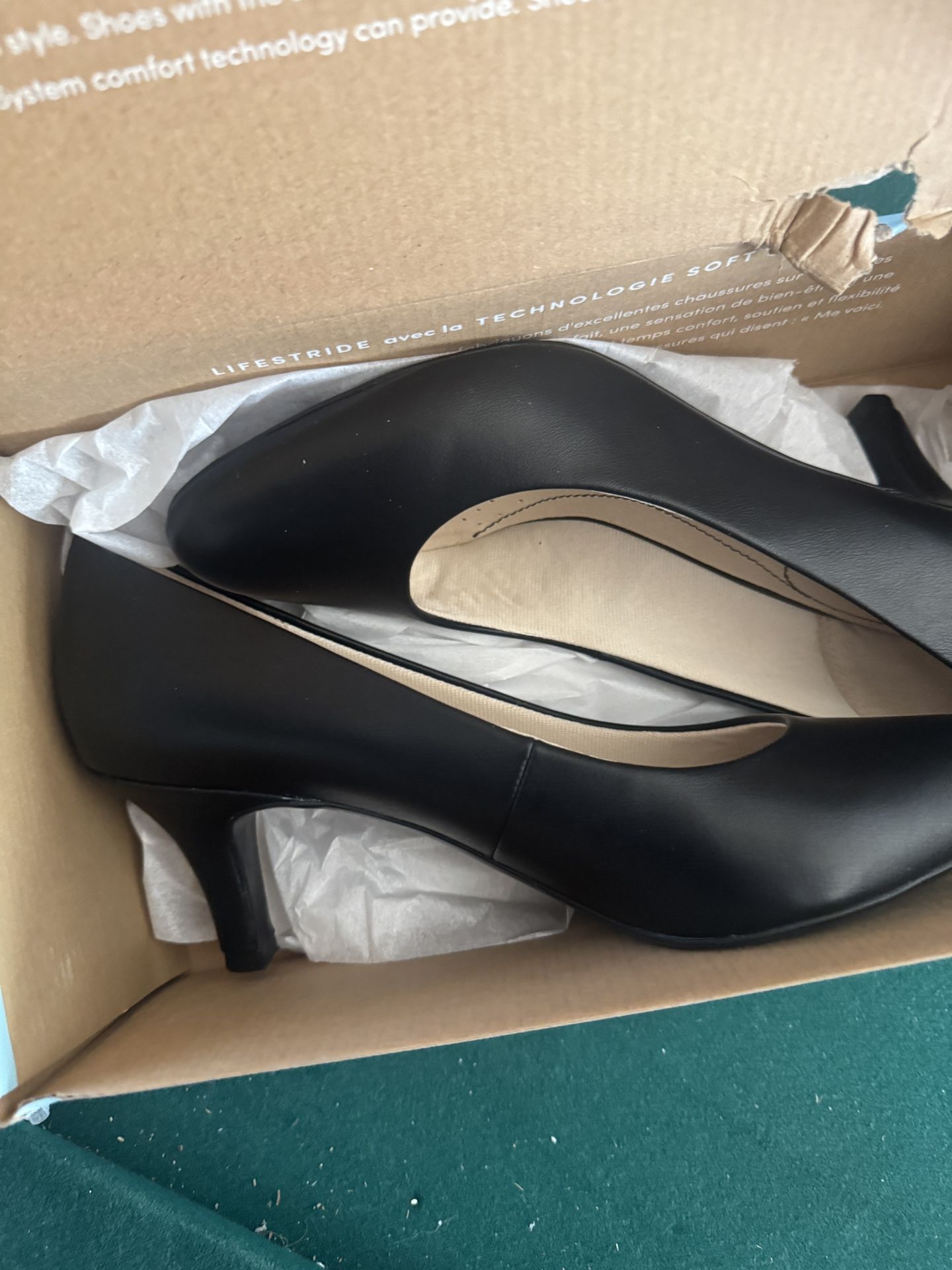 LifeStride Black Pumps Size 10M Soft System Comfort Classic Heels Work Shoes