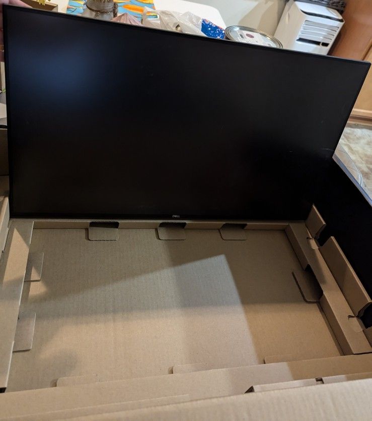 Dell 24" UltraSharp LED Monitor