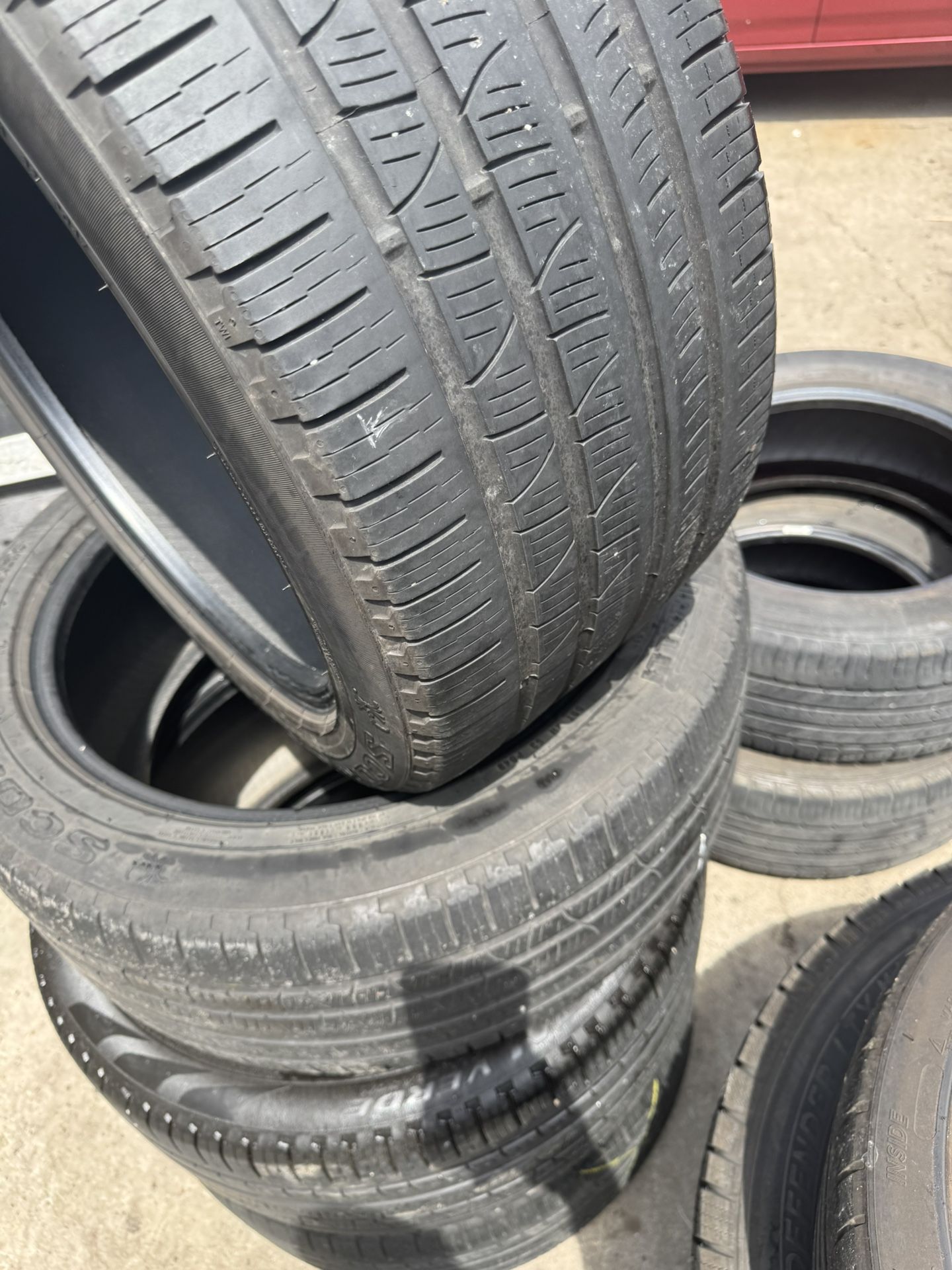 295 40 20 Offset 265 45 20 Pirelli