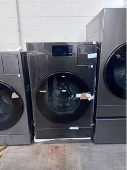 Samsung Washer Dryer Combo WD90F53AVSUS - New Open Box $1450