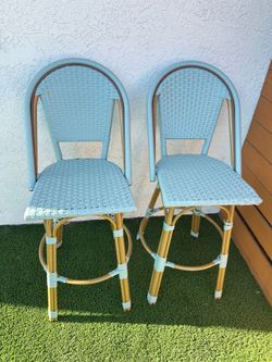 Blue Bistro bar woven stools