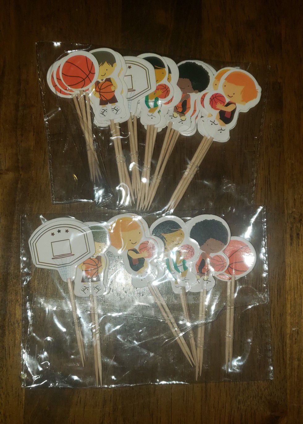 Basketball banner and cupcake toppers