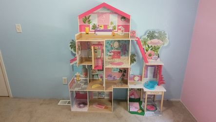 Barbie Mansion