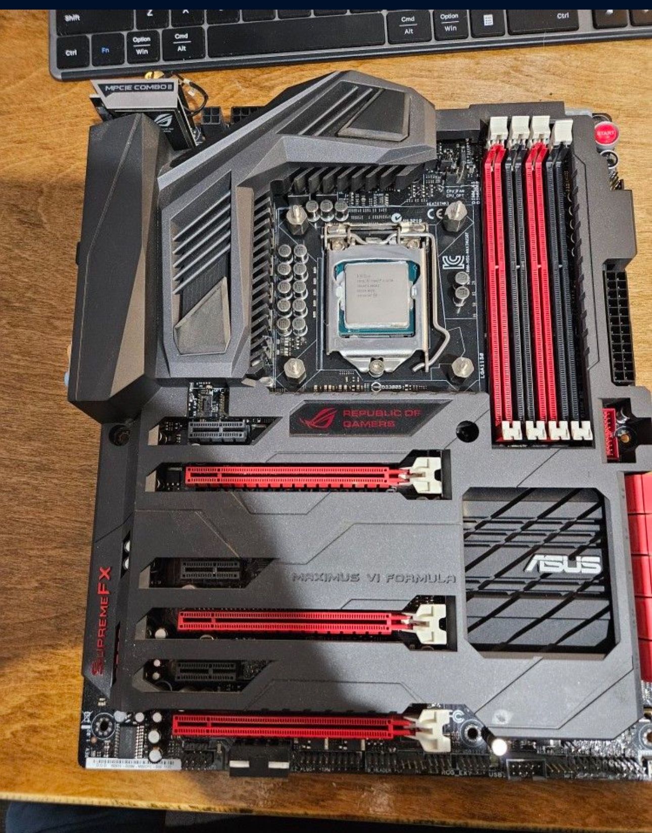 ASUS Gaming Motherboard, I7 4770 CPU 3 16 GB Ram