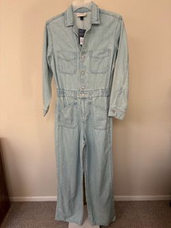 New Universal Thread Women’s Blue Denim Jumpsuit, size 2