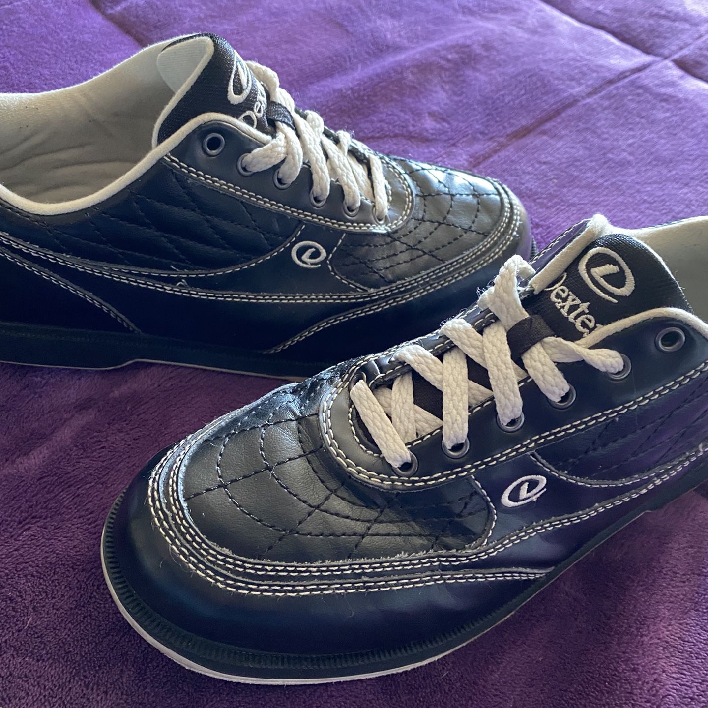 Dexter 9 1/2 Men’s bowling shoes