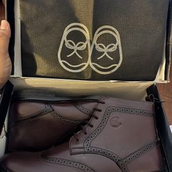 Moda Elegante Men's Chelsea Boot Size 10