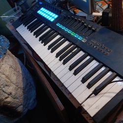 Music studio Equipment Launch key Keyboard 