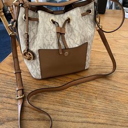 Michael Kors MK Ivory PVC White / Brown Leather Bucket Crossbody / Handbag Purse