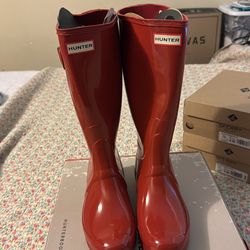 Hunter Brand New Red Boots