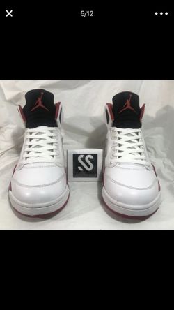 Size 10 Jordan Retro 5 White/Fire Red