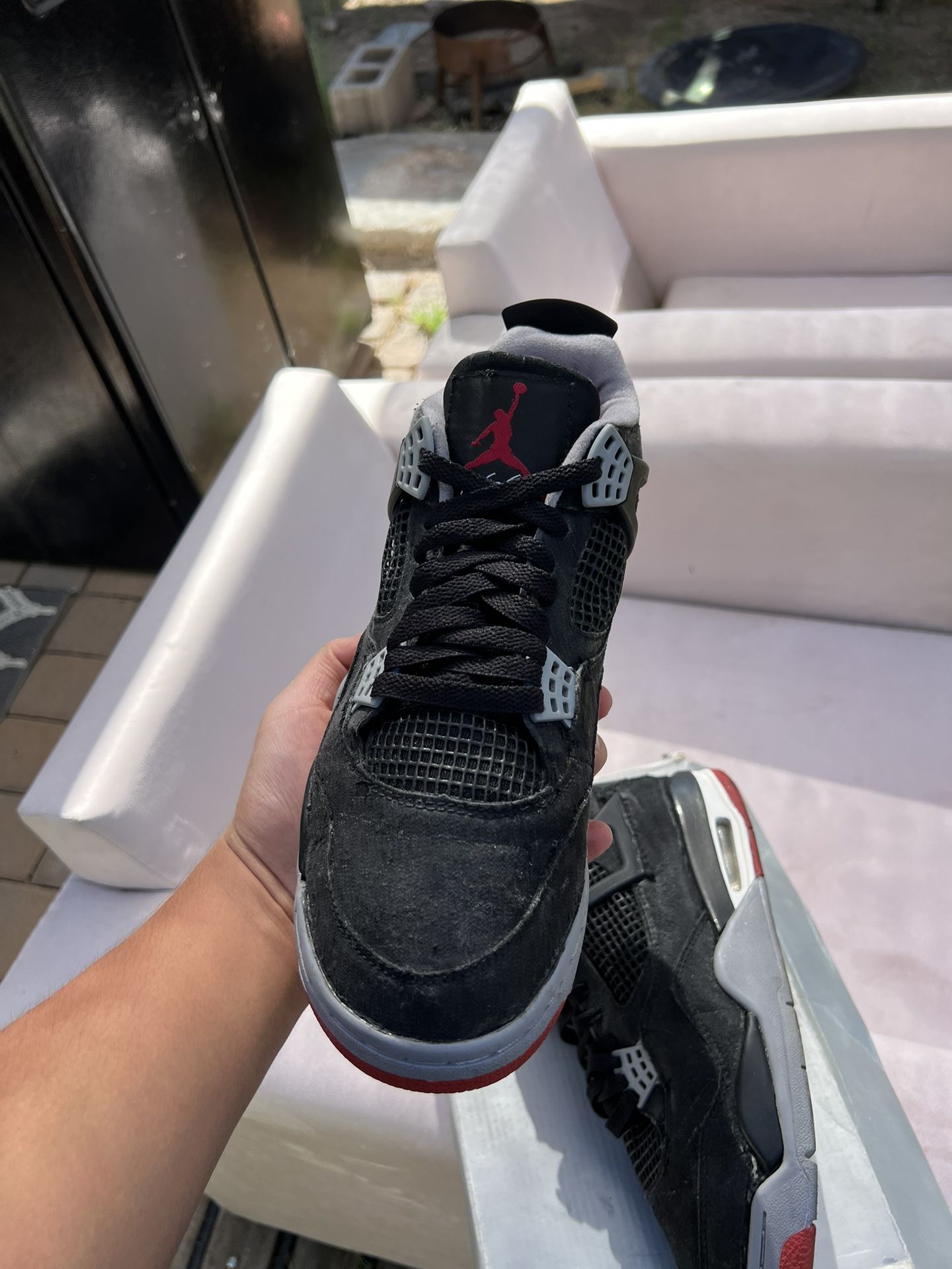 Air Jordan 4 Bred