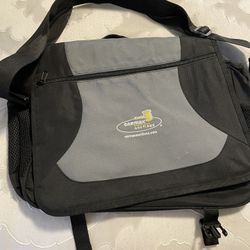 Laptop bag