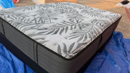🔥🔥SEALY Queen Size Mattress 🔥🔥