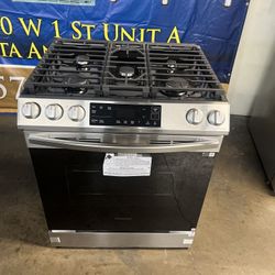 Open Box Samsung Slide In Stainless Steel Gas Stove 30”Wide 