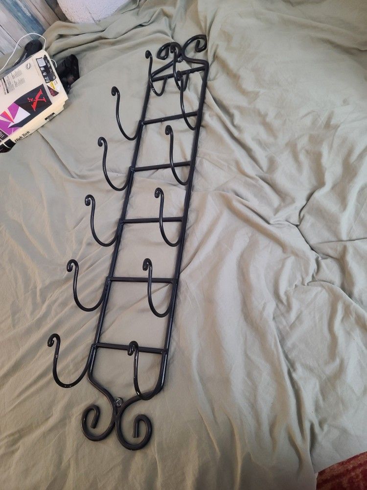 Metal Towel Rack