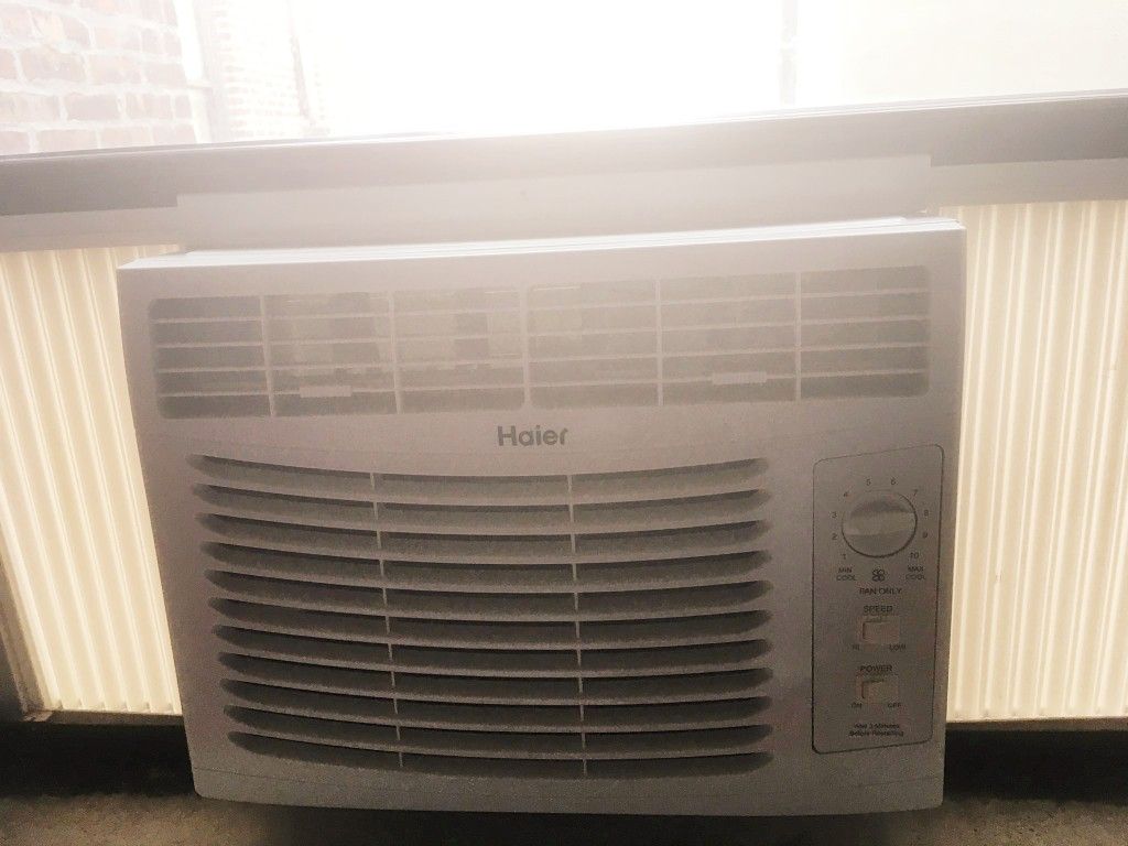 AC/Haier in Good Condition!