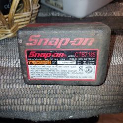 Snap On 18 Volt Battery 3.0 mah