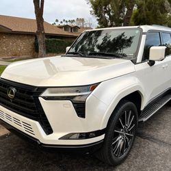 2024 Lexus GX550 Luxury
